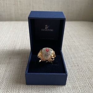 SWAROVSKI CRYSTAL NEBULOUS RING!